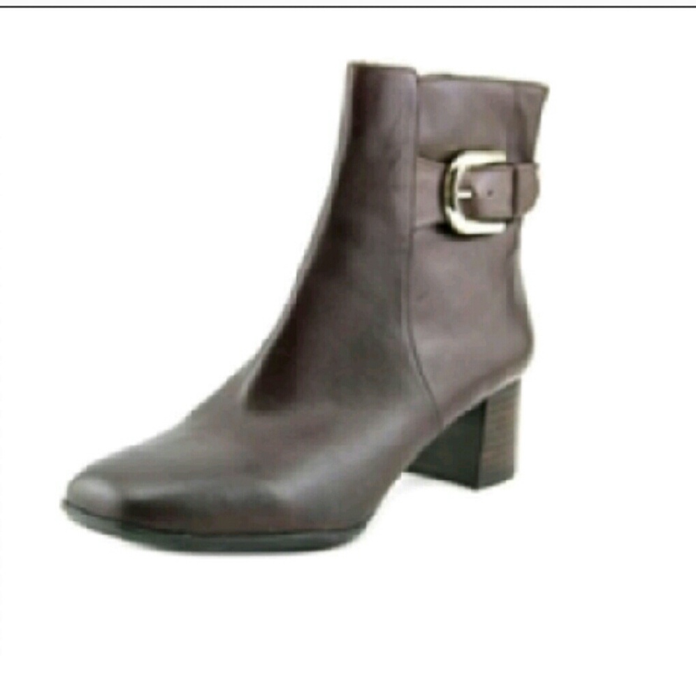 NINE WEST "POPPYO" Ankle Boots